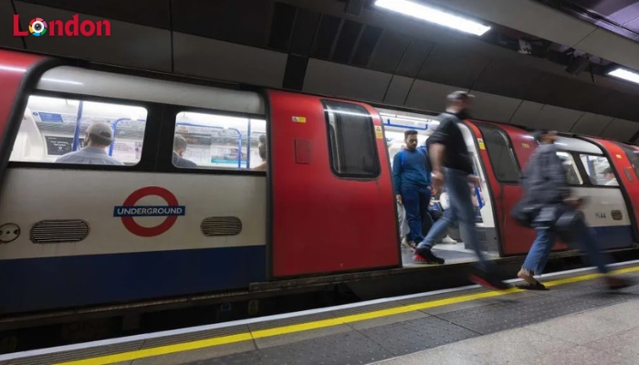 RMT workers have called off their strike action on the tube after talks.